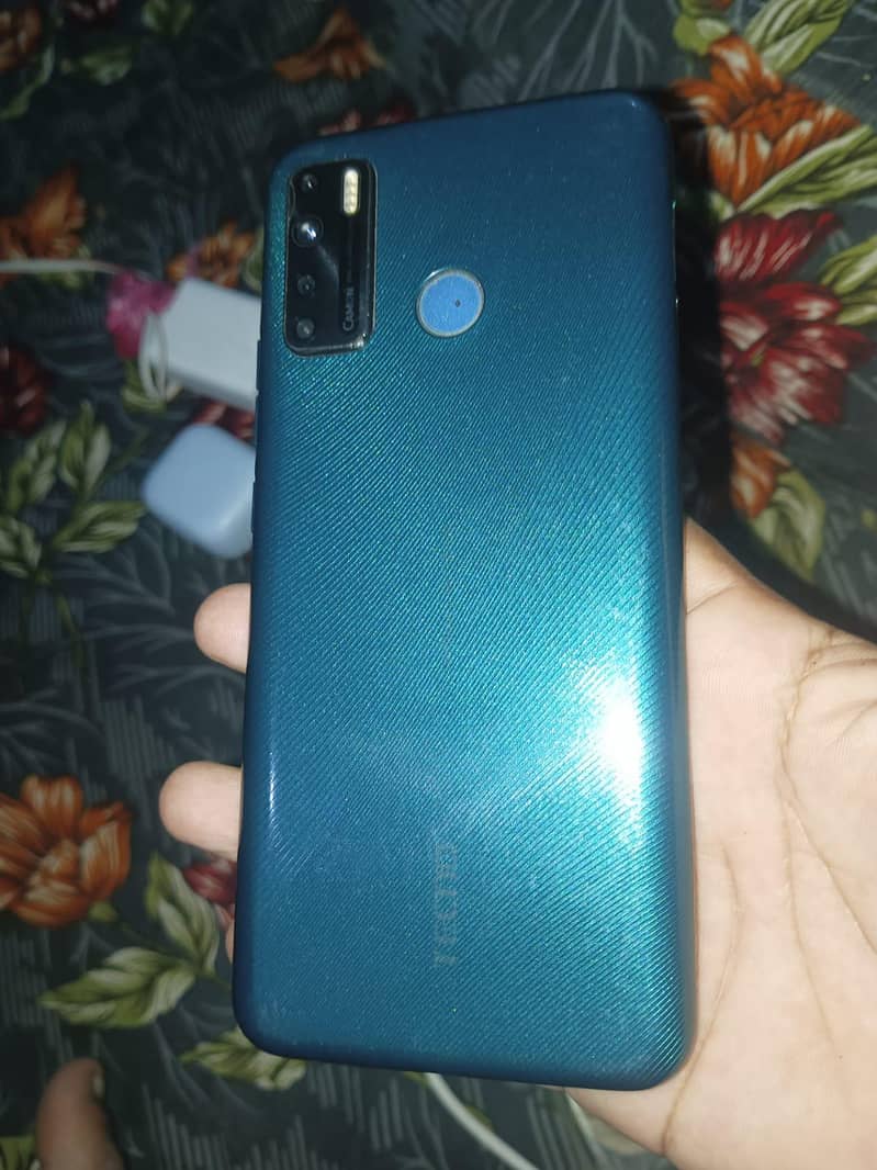 Tecno CAMON 15 1