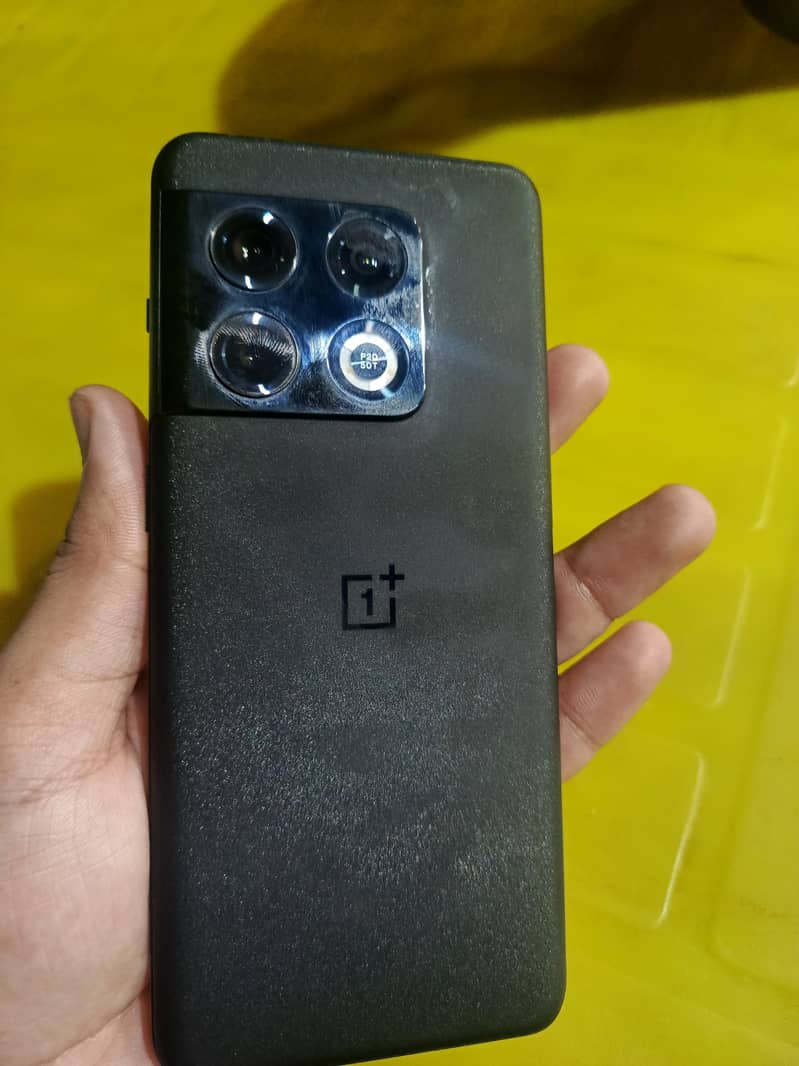 One Plus 10 Pro 0