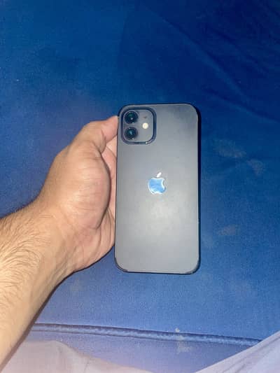 Apple iPhone 12