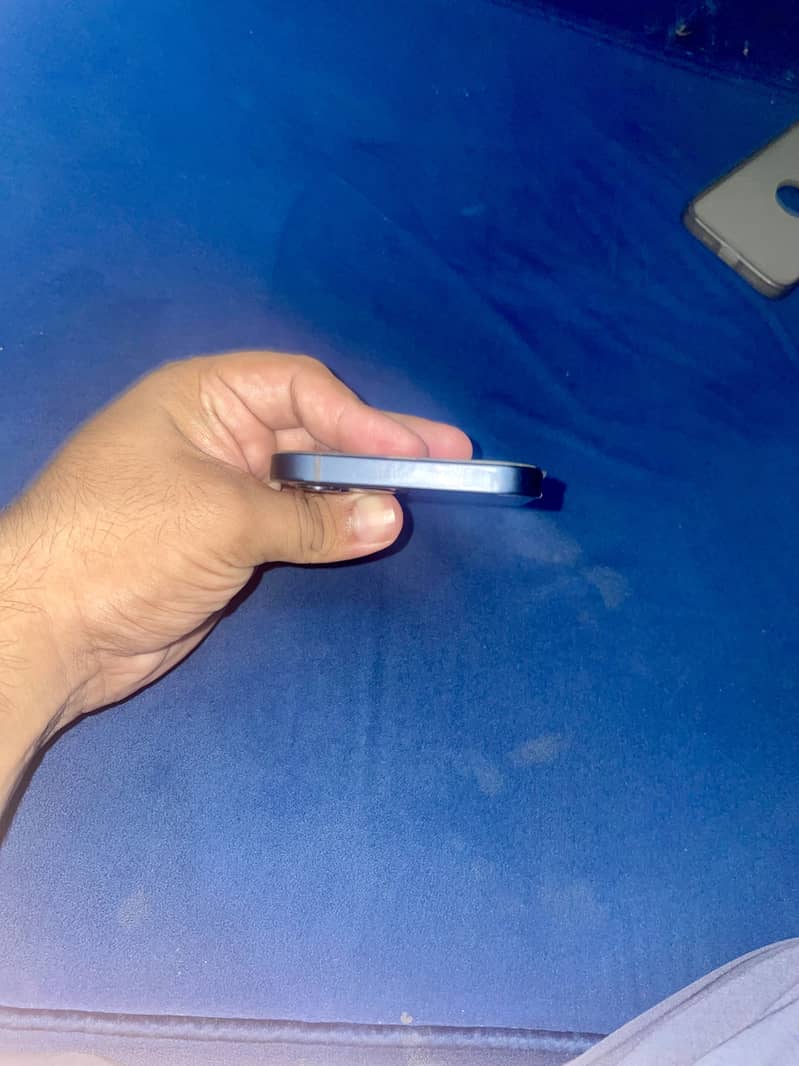 Apple iPhone 12 5