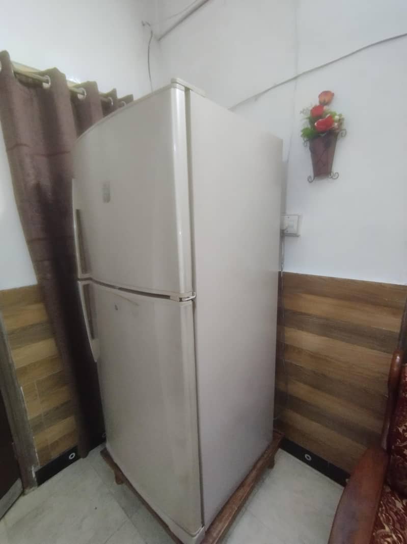 Dawlance fridge 1
