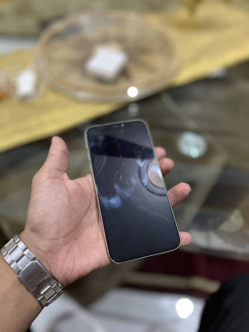 Apple iPhone X 2