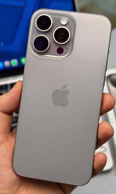 iphone 15 pro max Factory unlock