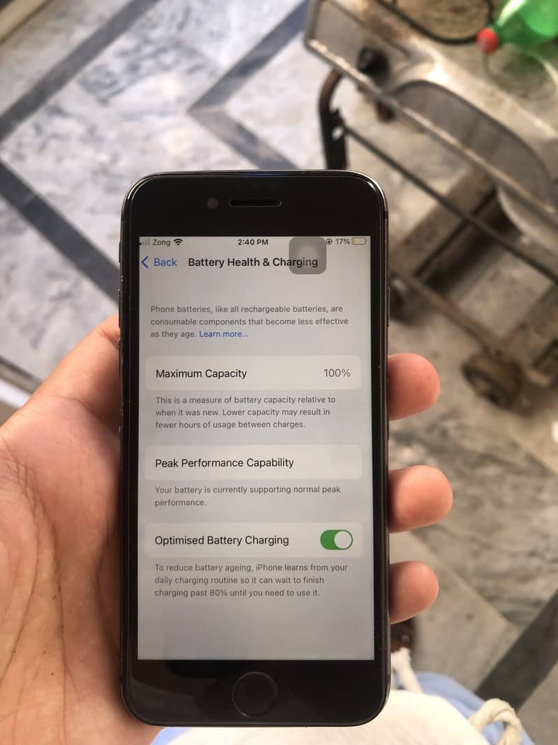 Apple iPhone 8 7