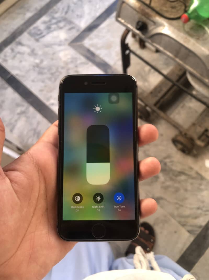 Apple iPhone 8 9