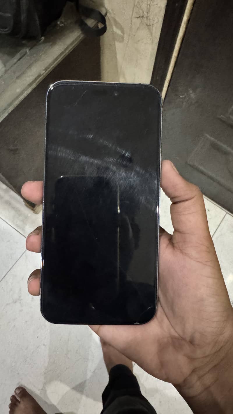 Apple iPhone 14 Pro Max 2