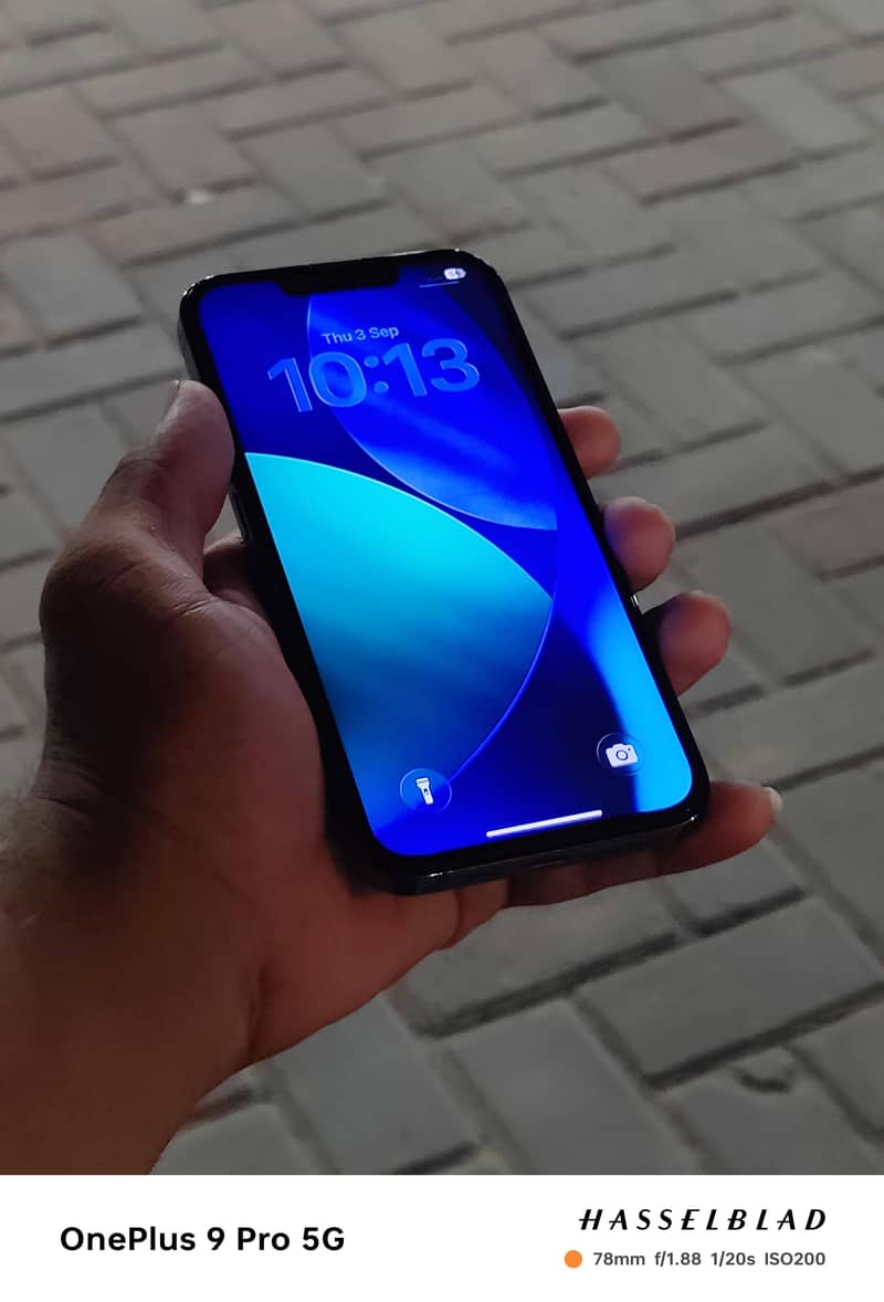Apple iPhone 13 Pro 1