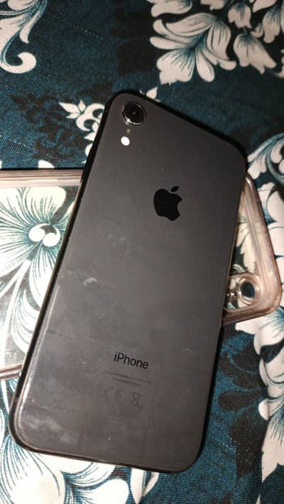 Apple iPhone XR