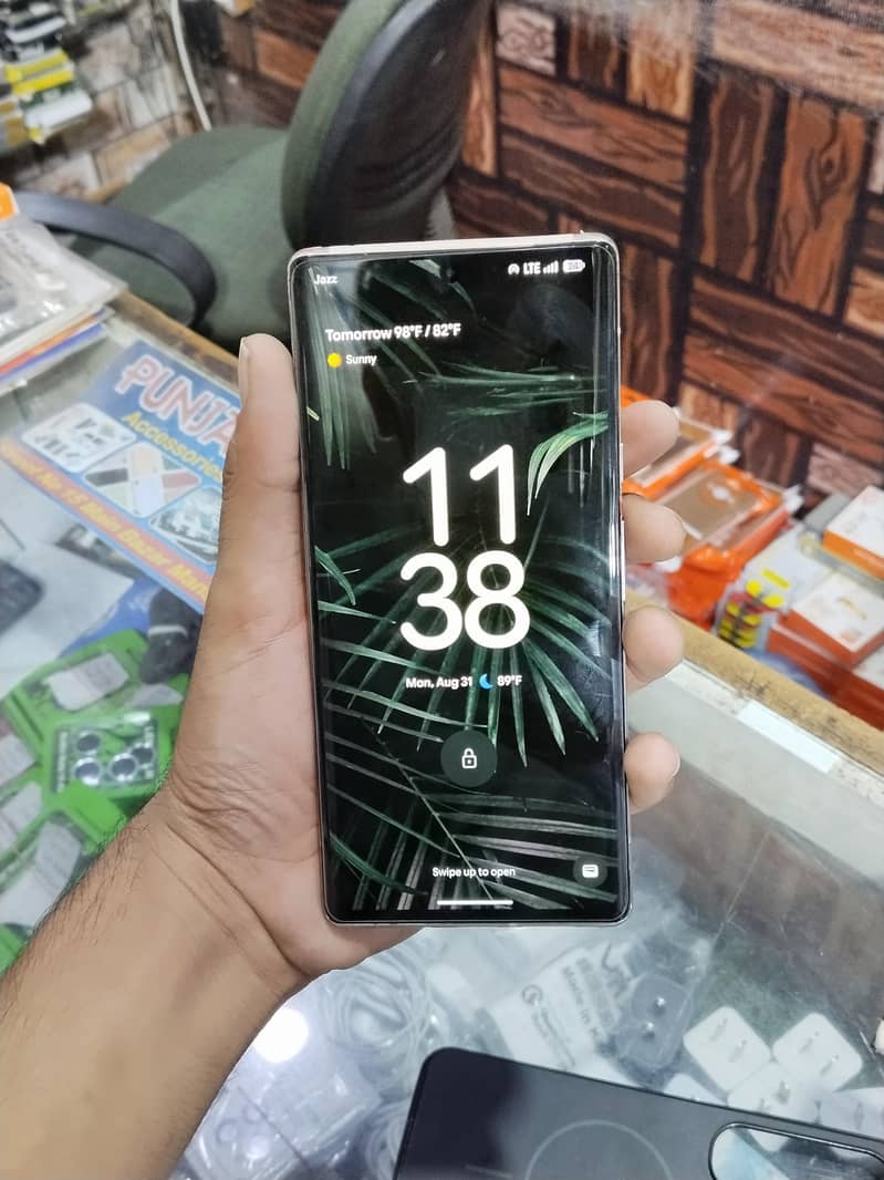 Google Pixel 6 Pro 2