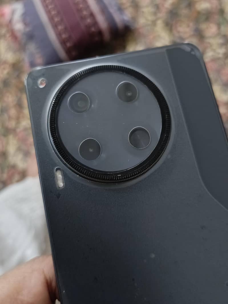 Tecno CAMON 30 6