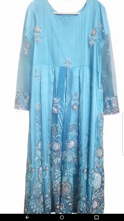 10/10 Just like New wedding/Party dress.  *"Ice Blue Royalty *