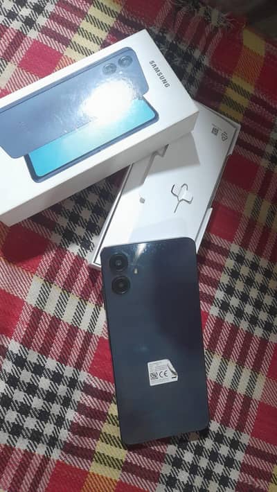Samsung Mobile A06