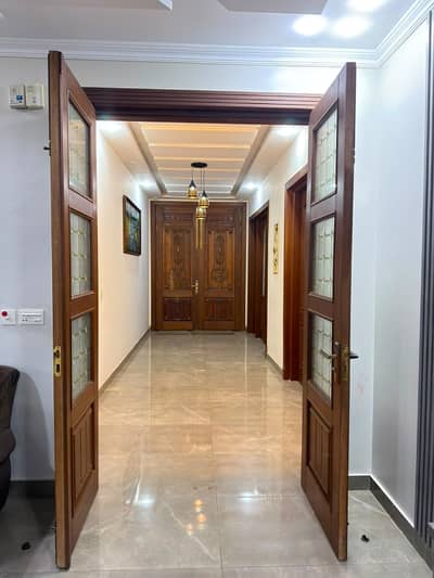 27 Marla Double Storey Vip House in D1 Township LHR