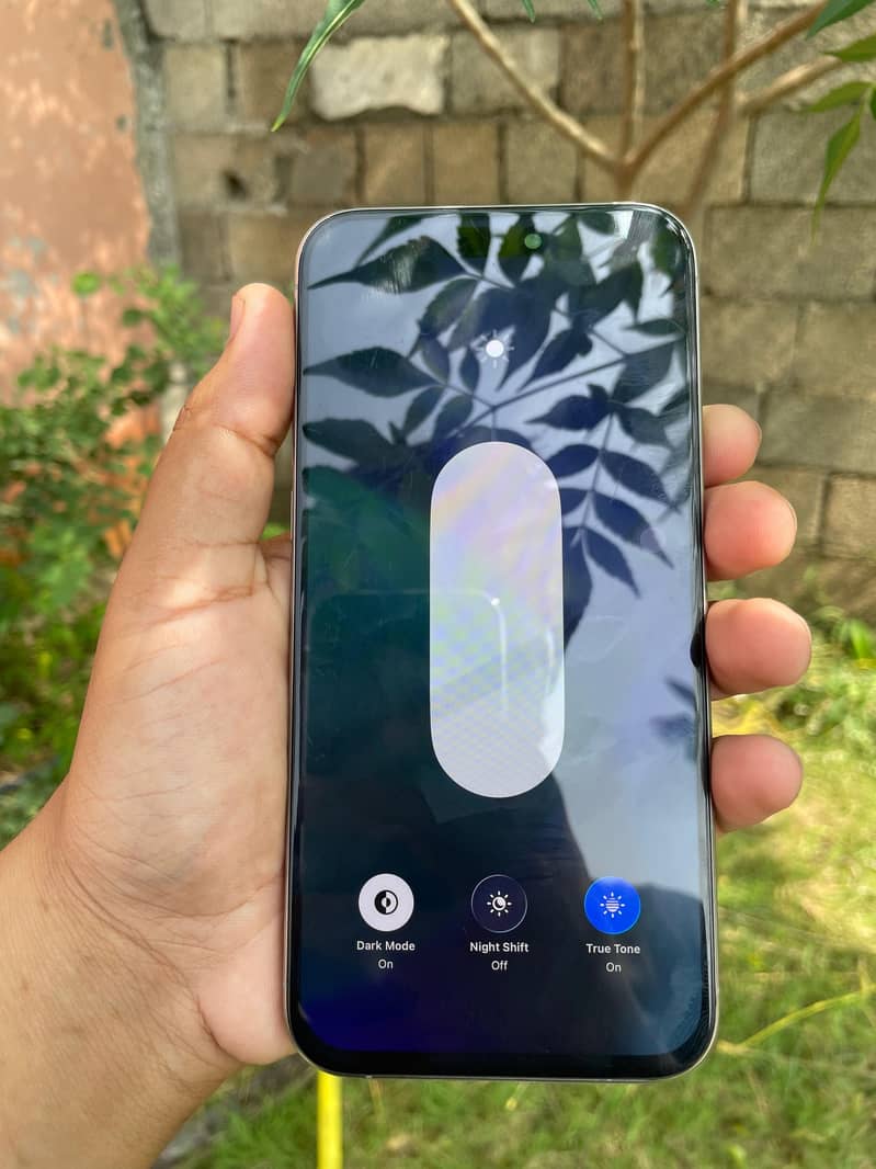 Apple iPhone 15 Pro Max 7