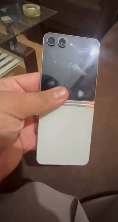 Samsung Mobile Z Flip 5