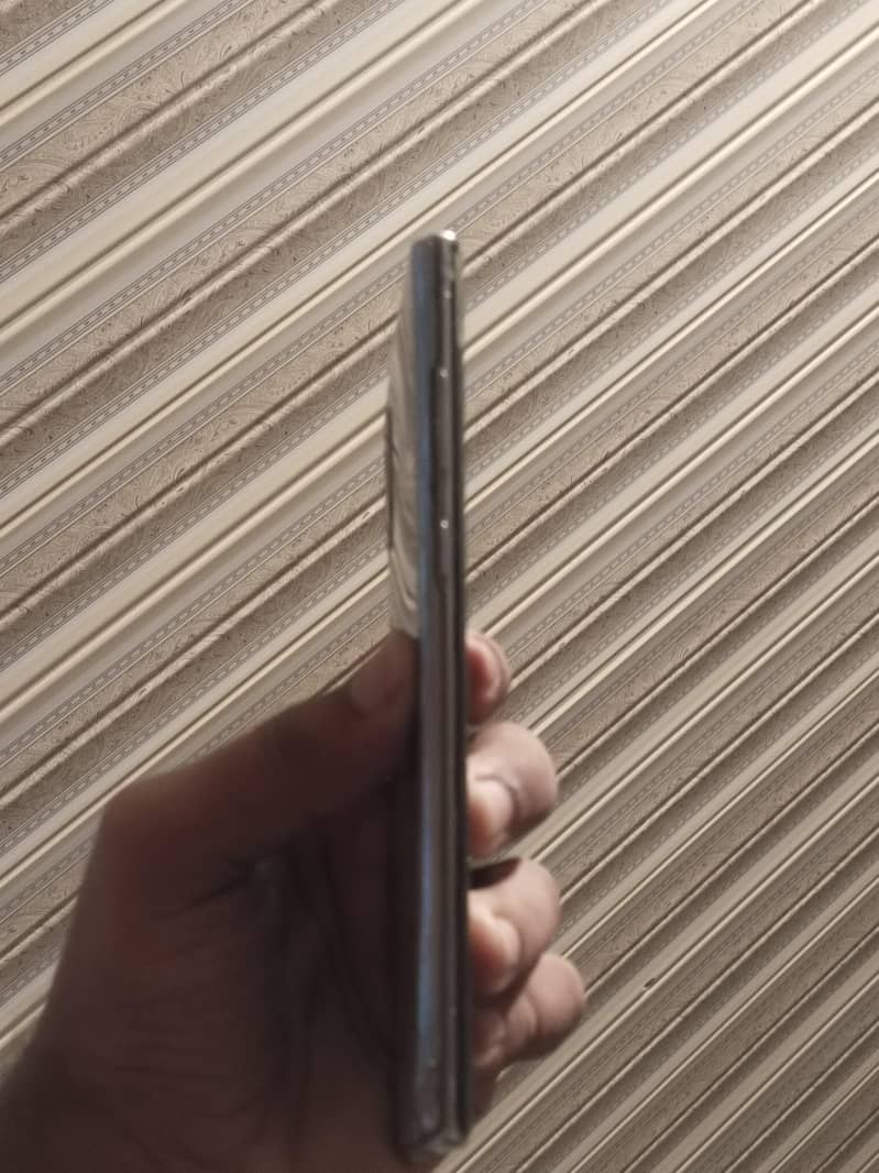 Samsung Mobile Note 10 Plus 3
