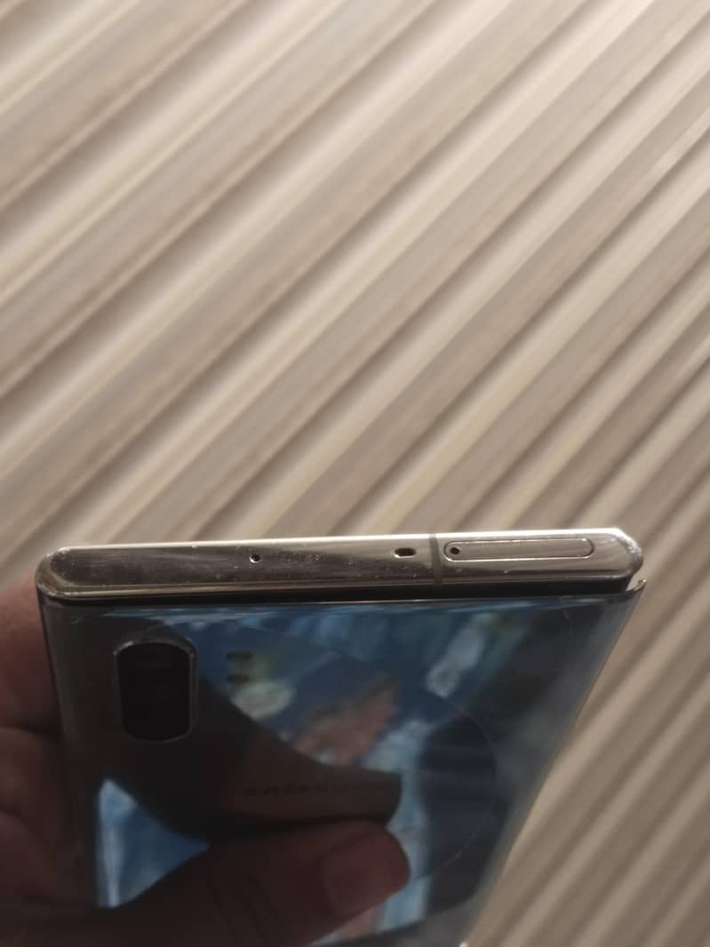 Samsung Mobile Note 10 Plus 4
