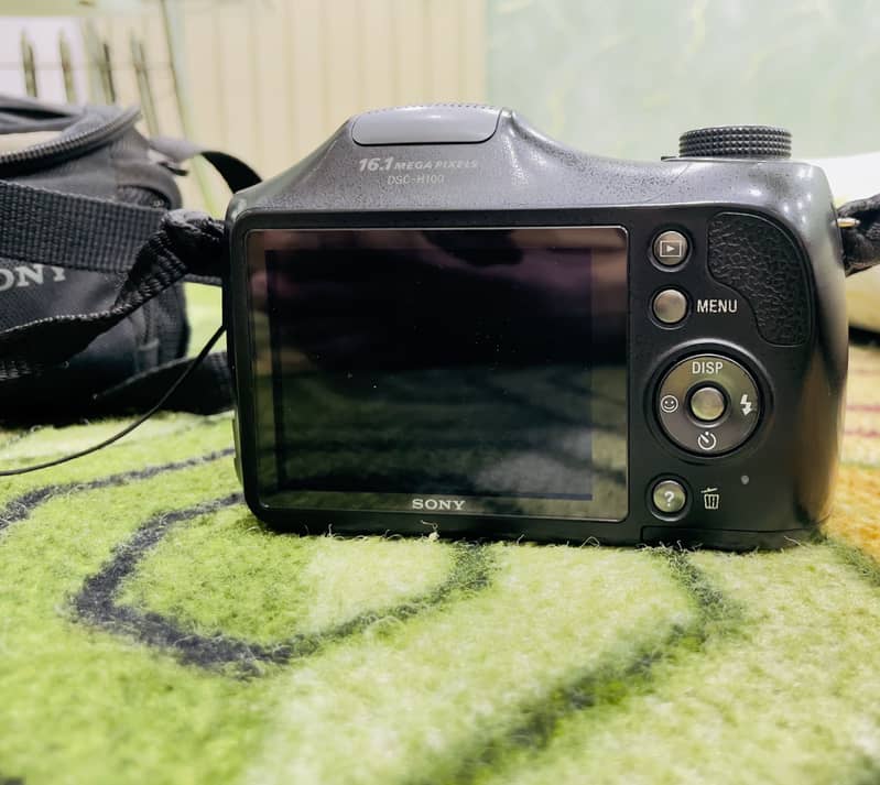 DSH -100 camera 5