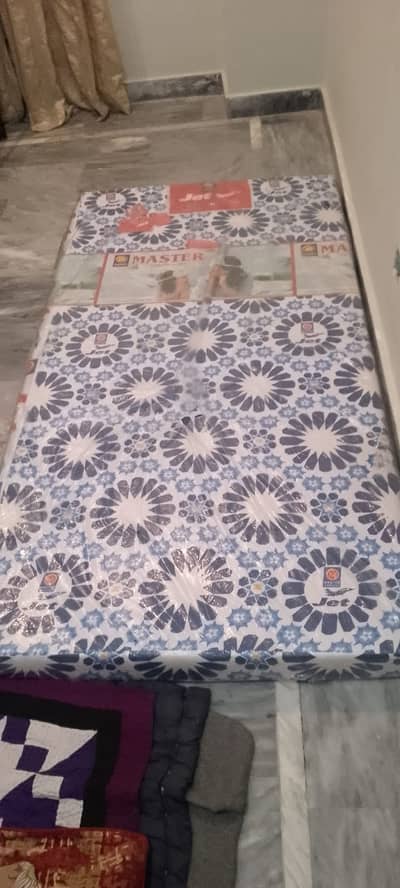 Master Jet Single Foam Mattress (Like New - Warranty Left)