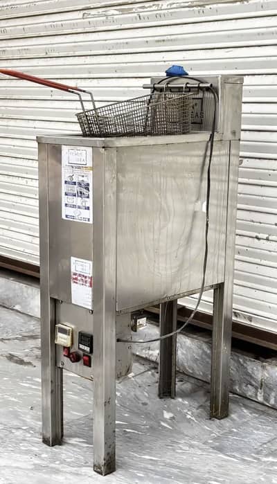 Deep fryer only few weeks used