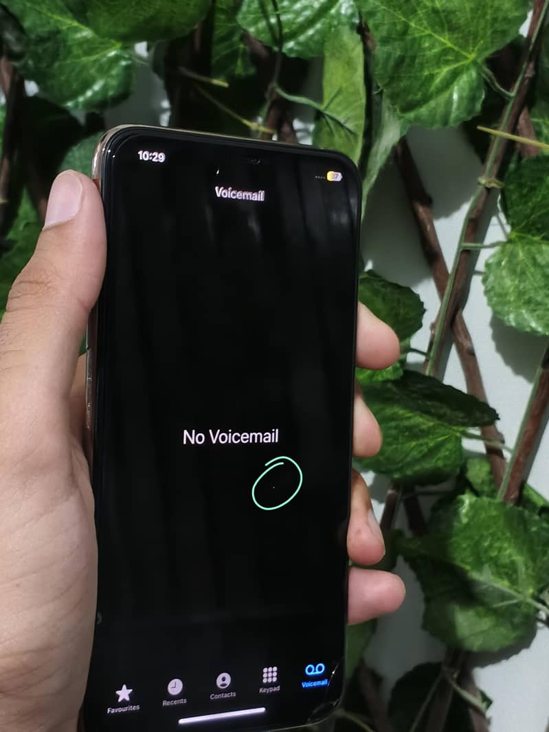 iphone 11 pro max 6