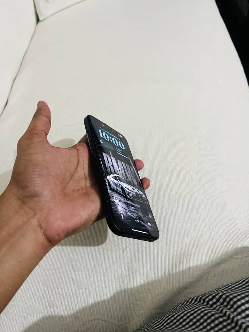 Apple iPhone 15 plus 0