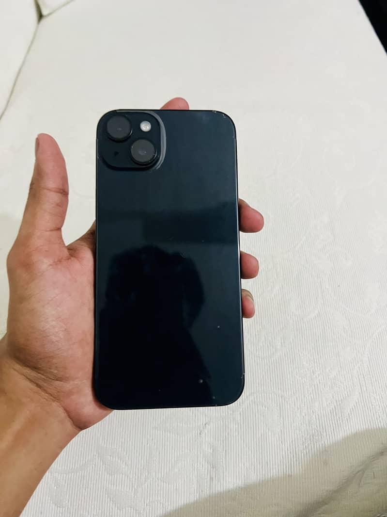 Apple iPhone 15 plus 6