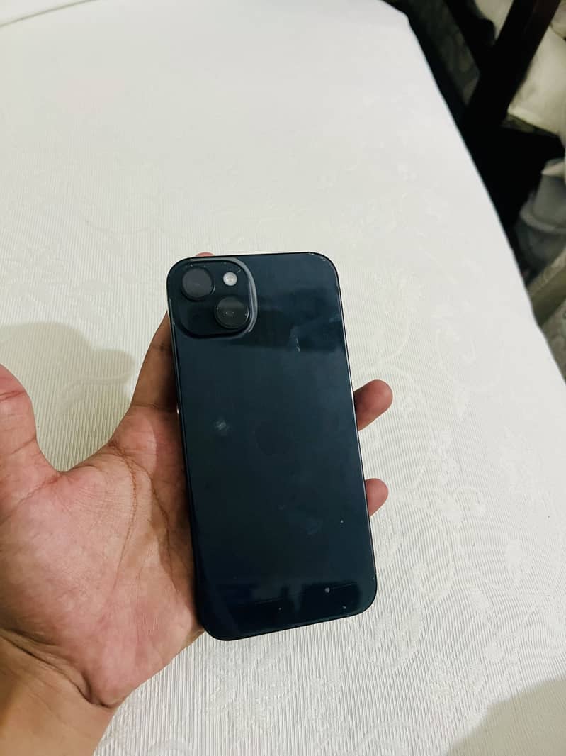 Apple iPhone 15 plus 7