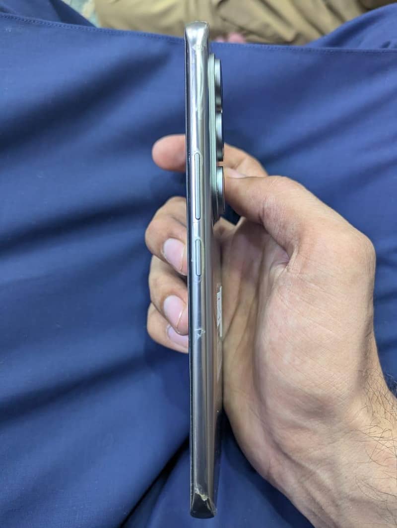 Tecno CAMON 50 pro 4