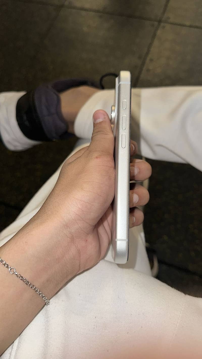 Apple iPhone 17 Pro 1