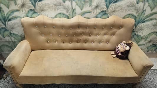 Elegant 3+2 Sofa Set — Premium Velvet Finish