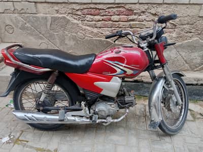 Yamaha Junoon 4stroke 2013 model