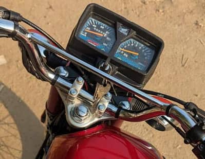Honda 125cc bike 03076340956 WhatsApp number raabta What'sapp Number