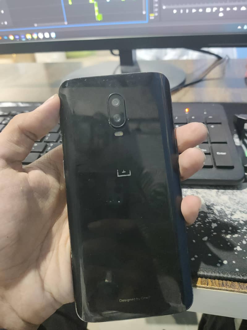 One Plus 6T 2