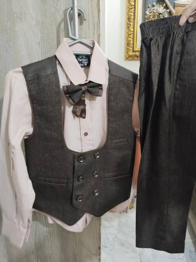 boy 4 - piece suit