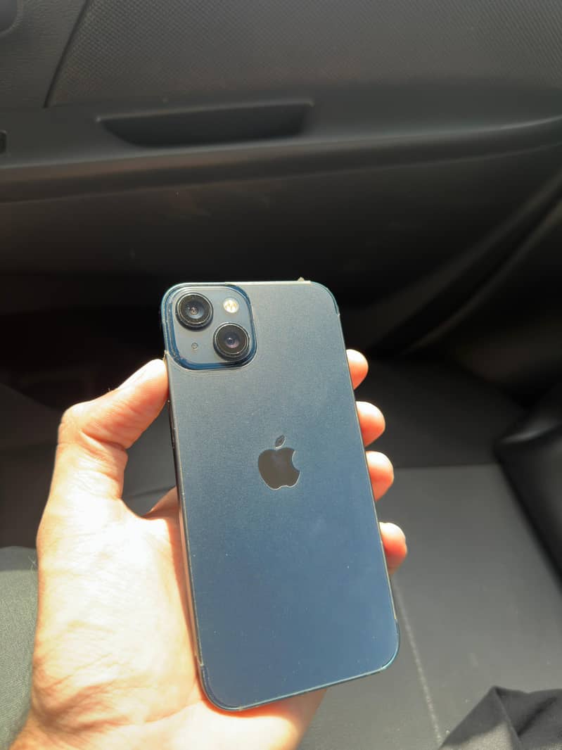 Apple iPhone 13 1