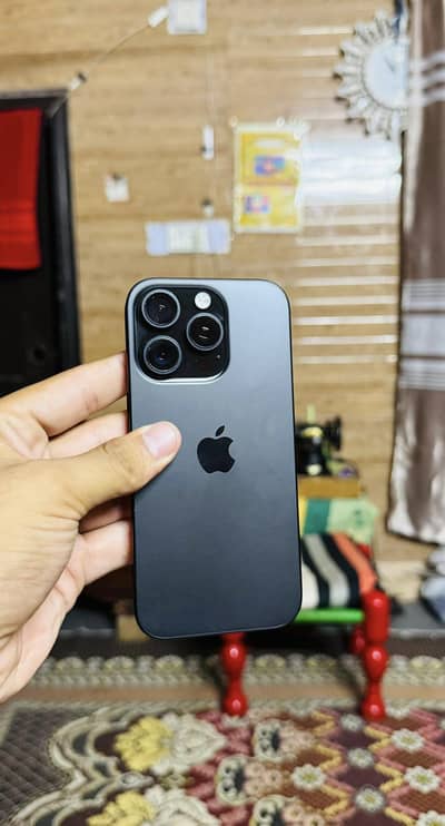 Apple iPhone 16 Pro