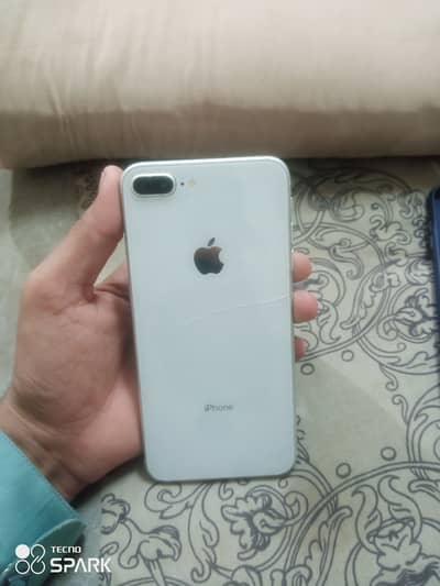 Apple iPhone 8 Plus