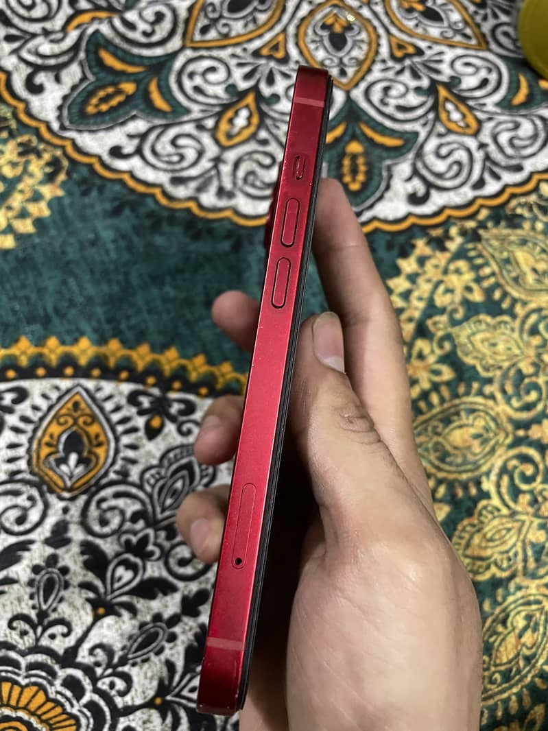 iPhone 13 jv 1