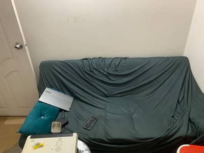 Sofa Cumbed