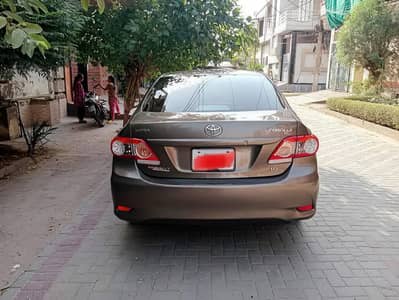Toyota Corolla GLI 2013