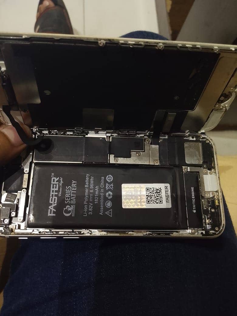 Apple iPhone 8 7