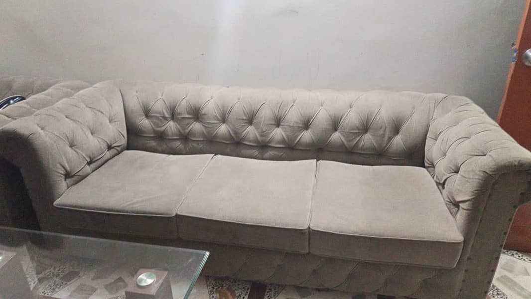 sofa set with table 3