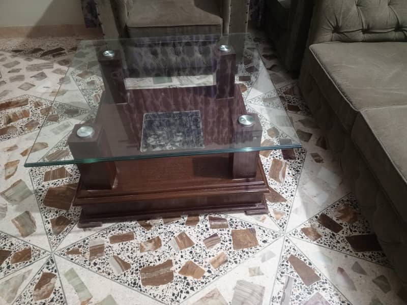 sofa set with table 4