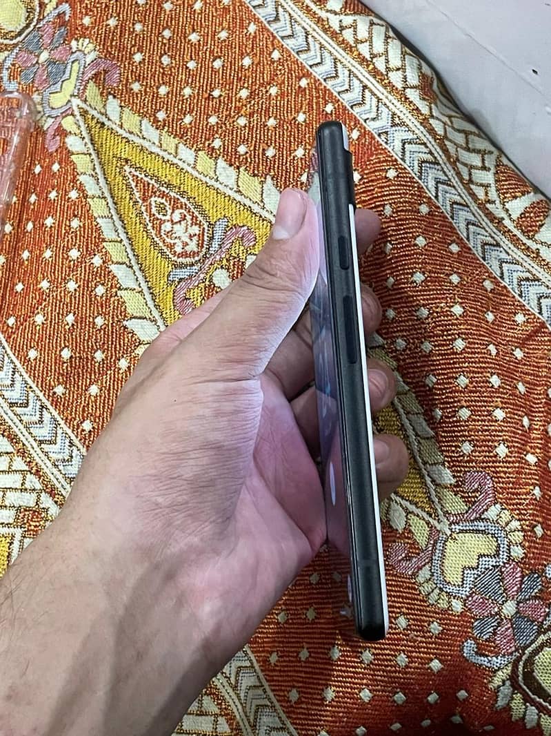 Google Pixel 6a 3