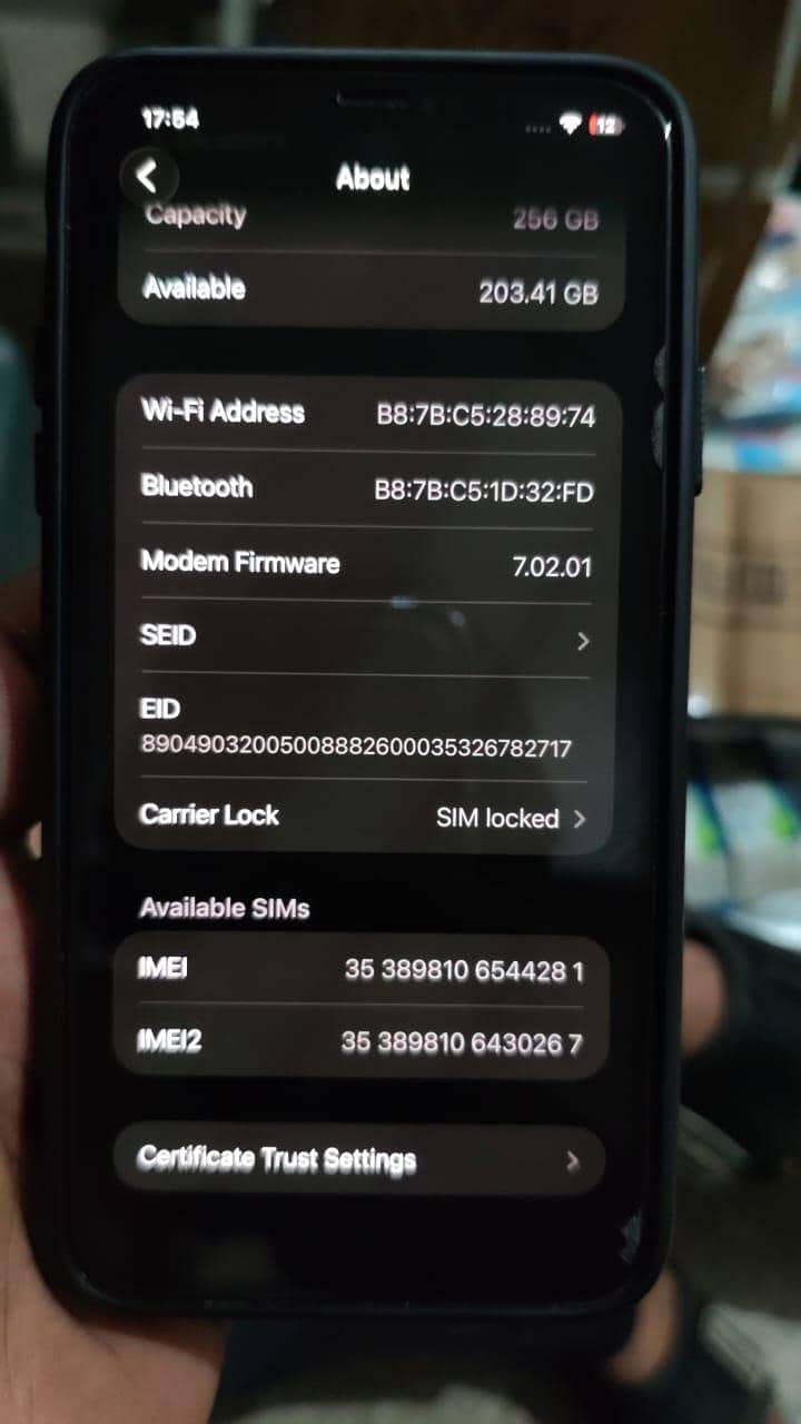 Apple iPhone 11 Pro Max 4