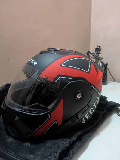 Vector 3 in 1 Helmet. One time Used only, Brand New Condition