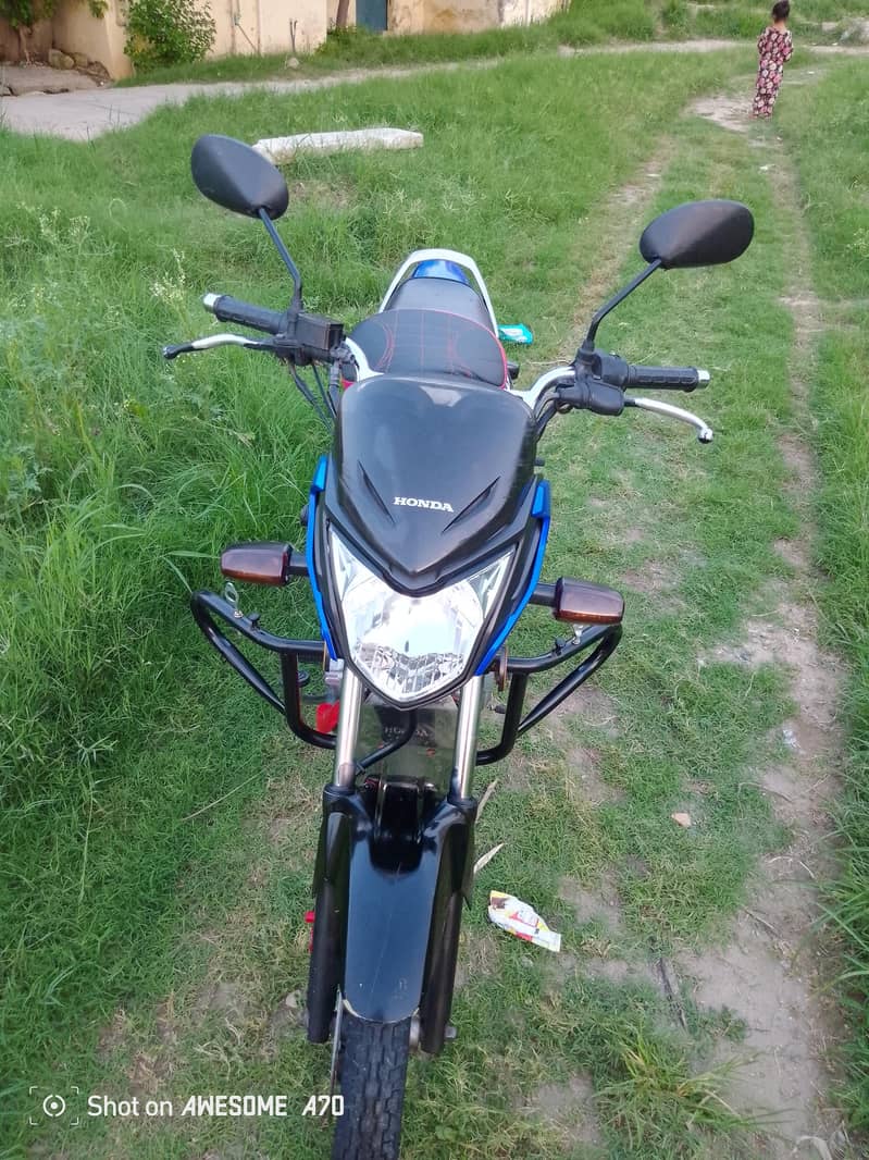 CB125f 1