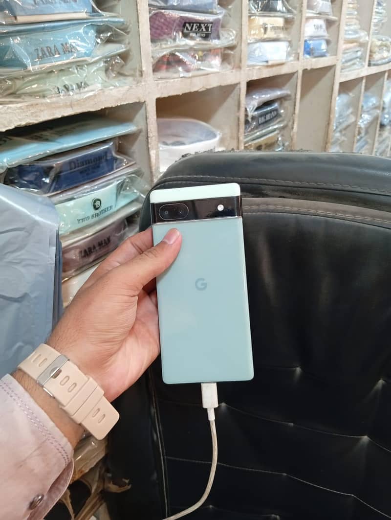 Google Pixel 6a 0