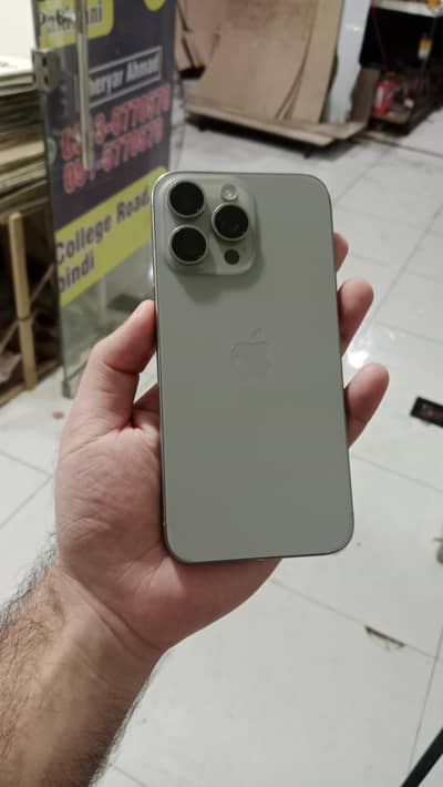 Apple iPhone 15 Pro Max 1-Tb  Jv